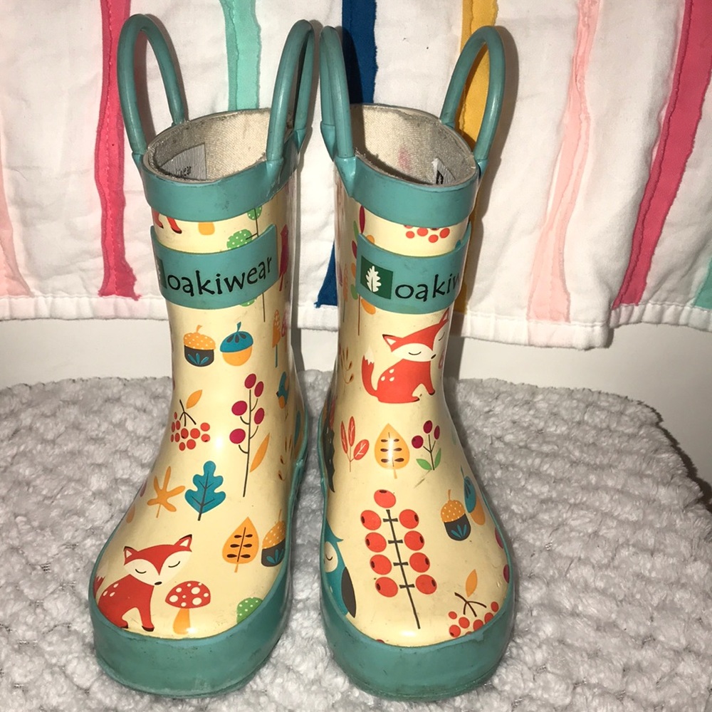 Woodland rain boots